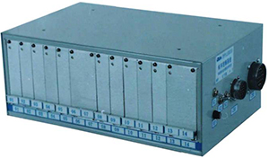 LK9000/LS8000型机车微机控制装置