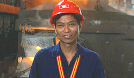 Liao ZhongBin won the National May lst Labour Medal 