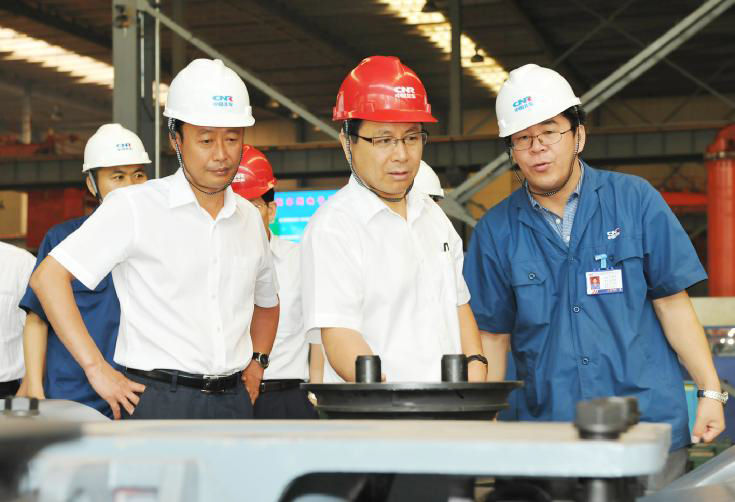 2015年7月13 日，中国中车党委书记、副董事长郑昌泓来公司调研