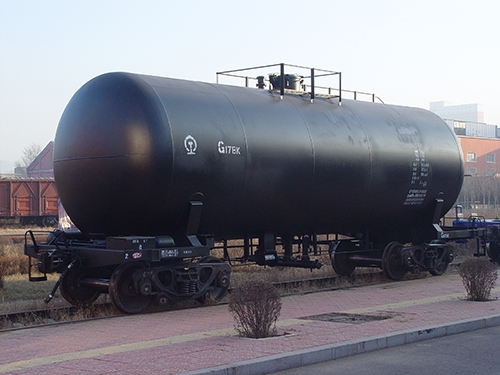 目前获得检修资质的罐车系列共14种,包括gn70型罐车,gq70型罐车