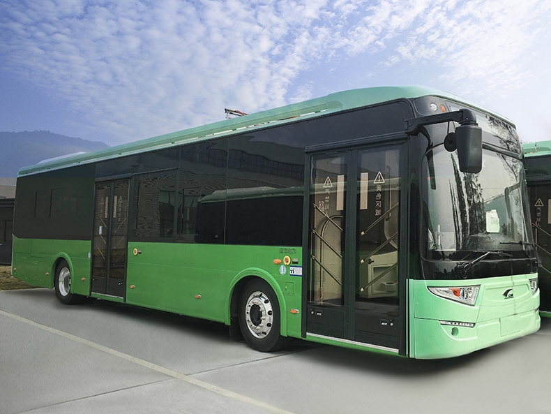 12米超级电容现代电车