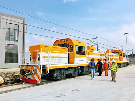 资阳公司调车机车为贵阳地铁2号线喜迎"开门红"提供动力