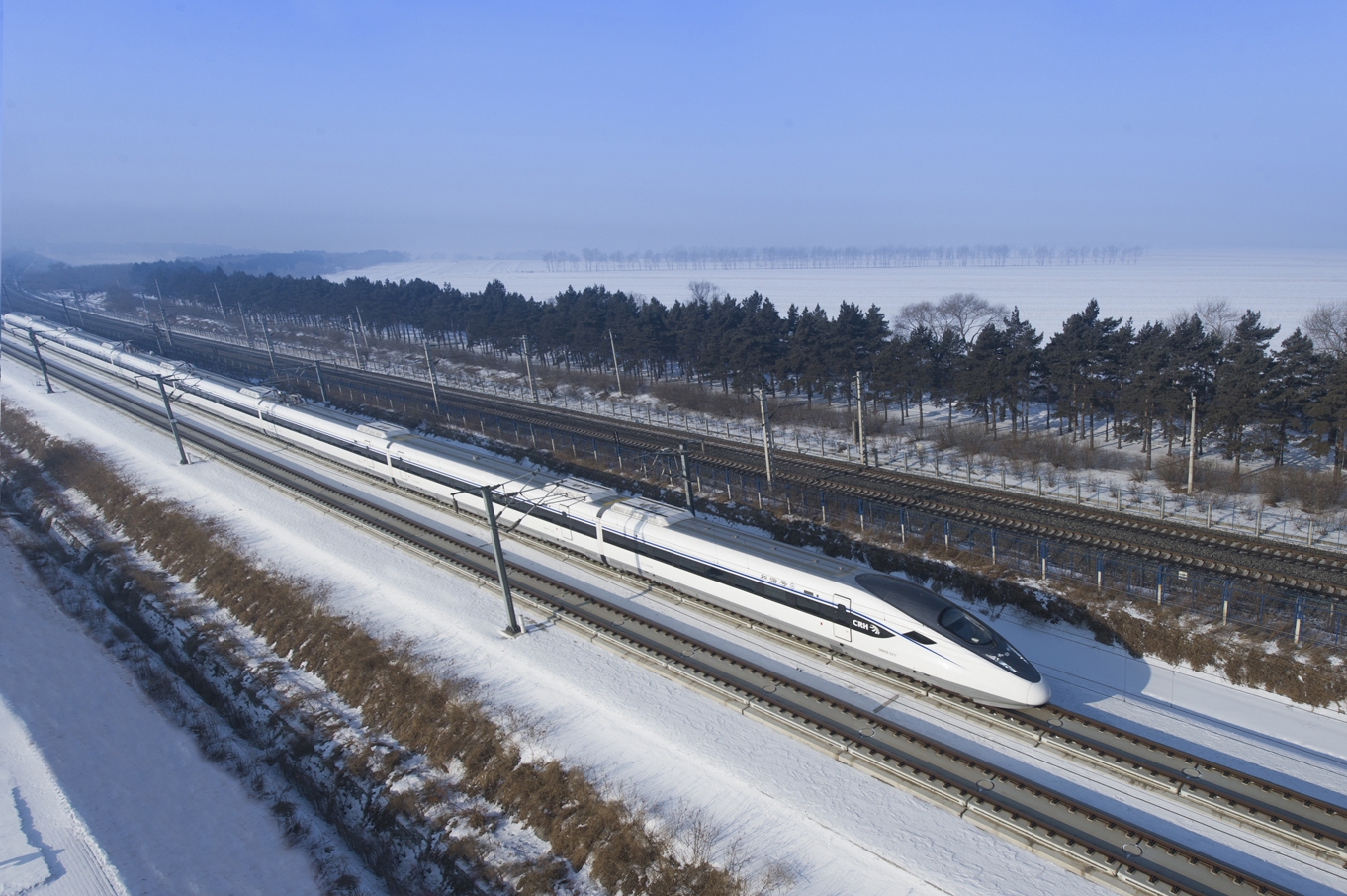 中国高铁再添新利器crh2g型高寒动车组赢得"通行证"