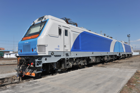中白货运1型电力机车