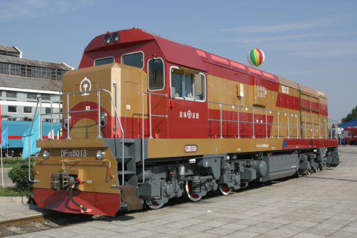 DF7G型内燃机车