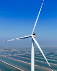 【清洁技术与绿色产品】（启航新能源）人民网聚焦中车20MW级海上漂浮式风机