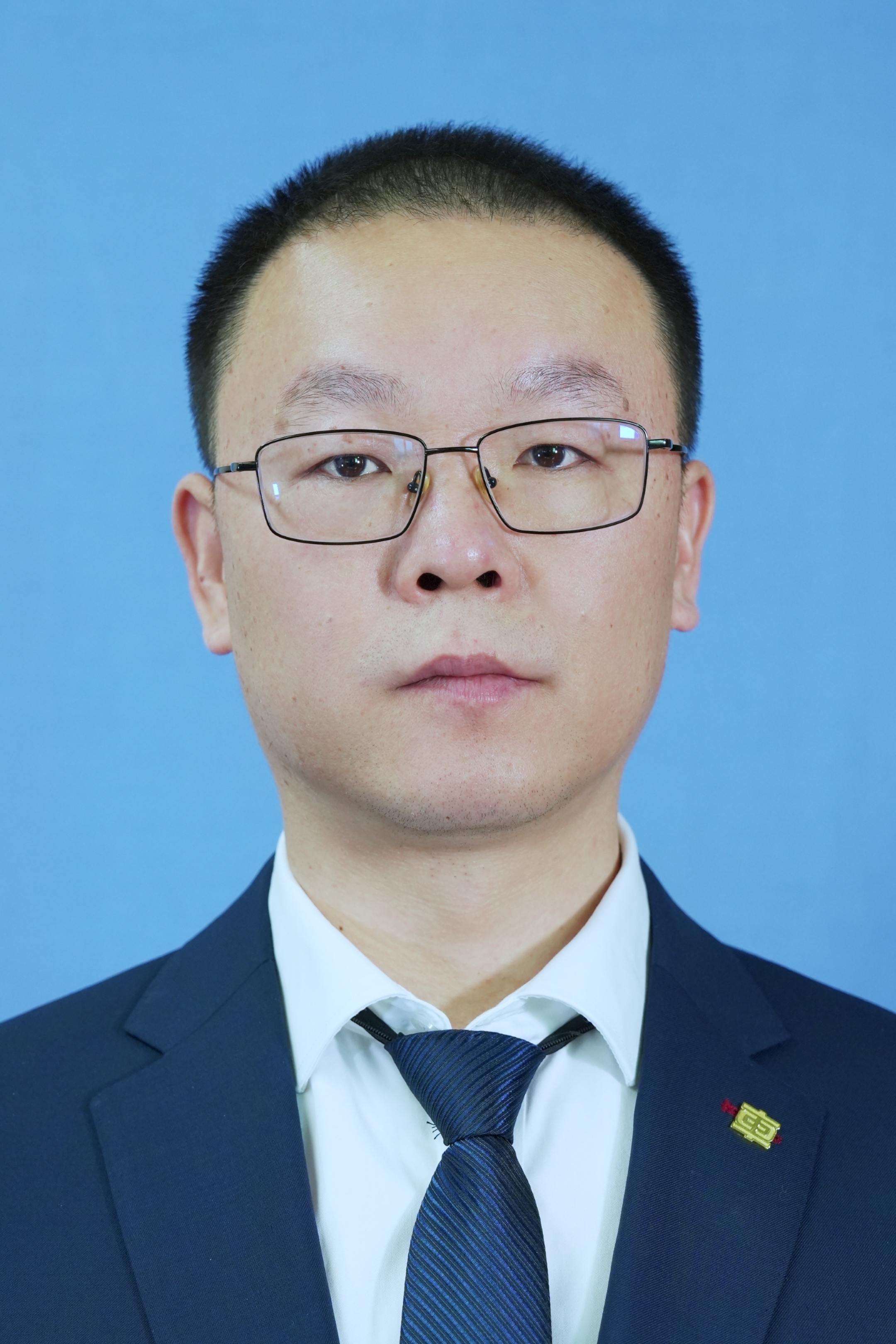 代佳宁