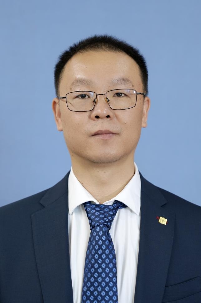 代佳宁