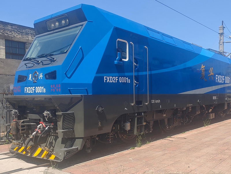 Permanent Magnet Direct-drive Freight Electric Locomotive