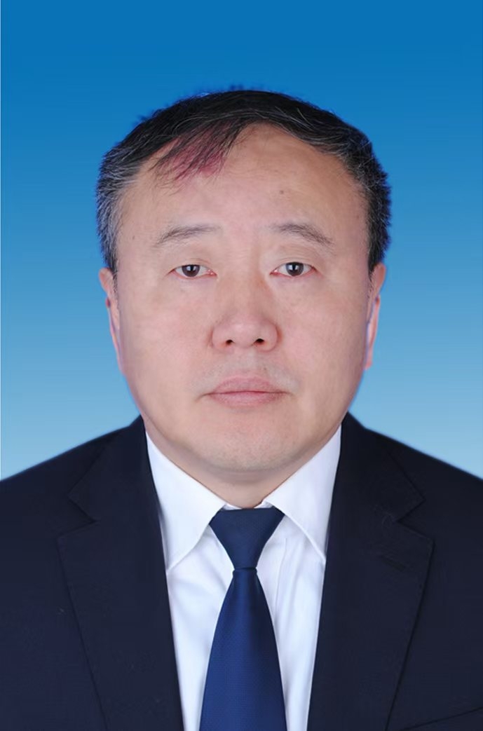 Mr. Suo Jianguo，Deputy General Manager of the Company and the Party Secretary and the General Manager of of Baoji CRRC Times Engineering Machinery Co., Ltd.